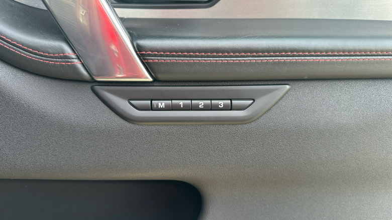 Land Rover Discovery Sport 1.5 P300e R-Dynamic HSE 5dr Auto [5 Seat] Station Wagon